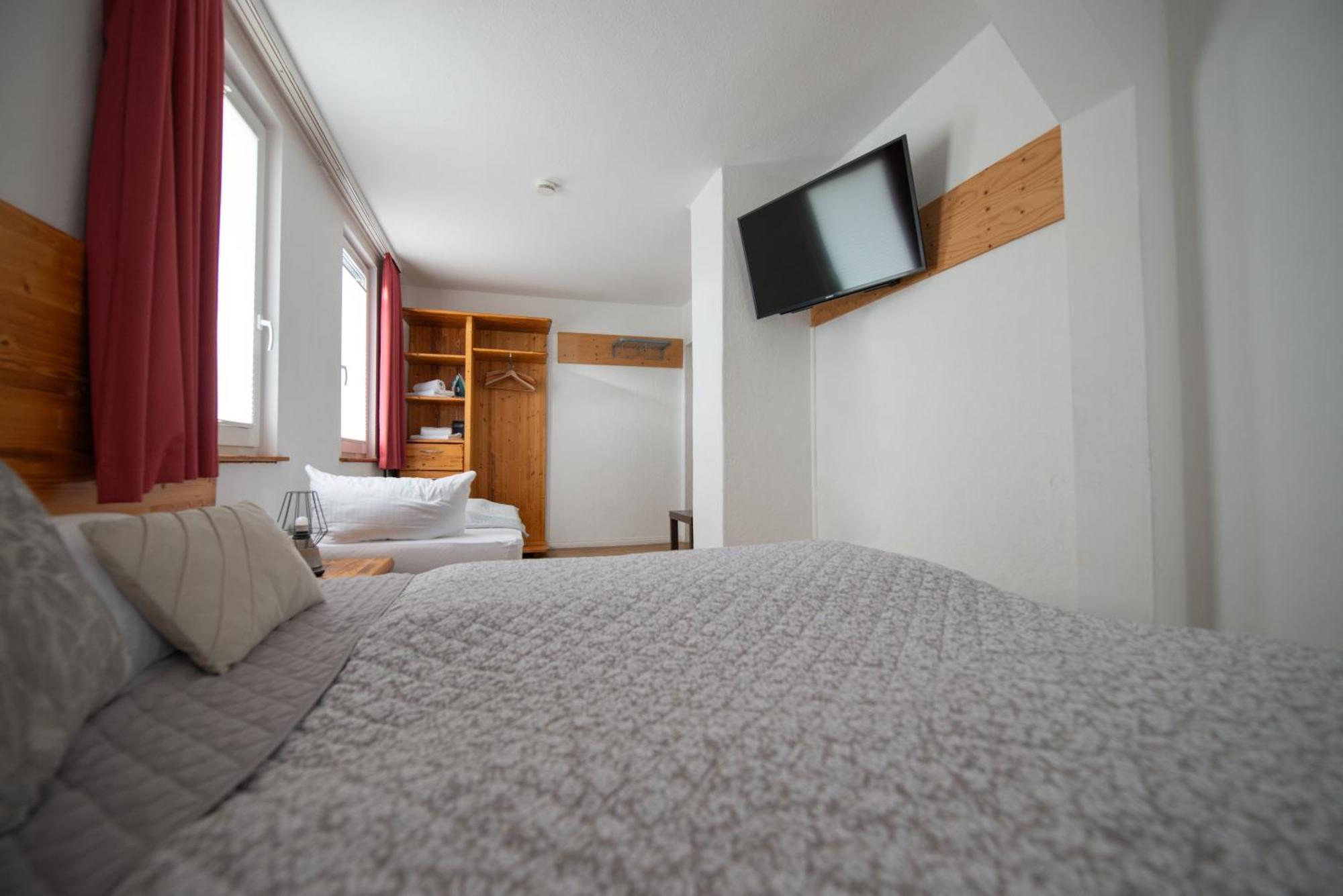 Hotel Dein 3*